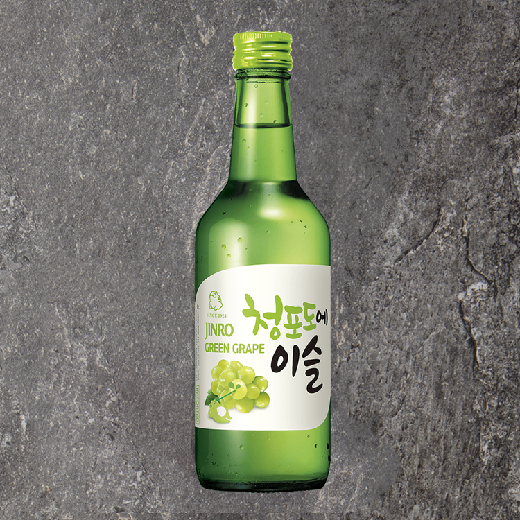 소주 Jinro Green Grape Soju 360ml – Soban K-Town Grill